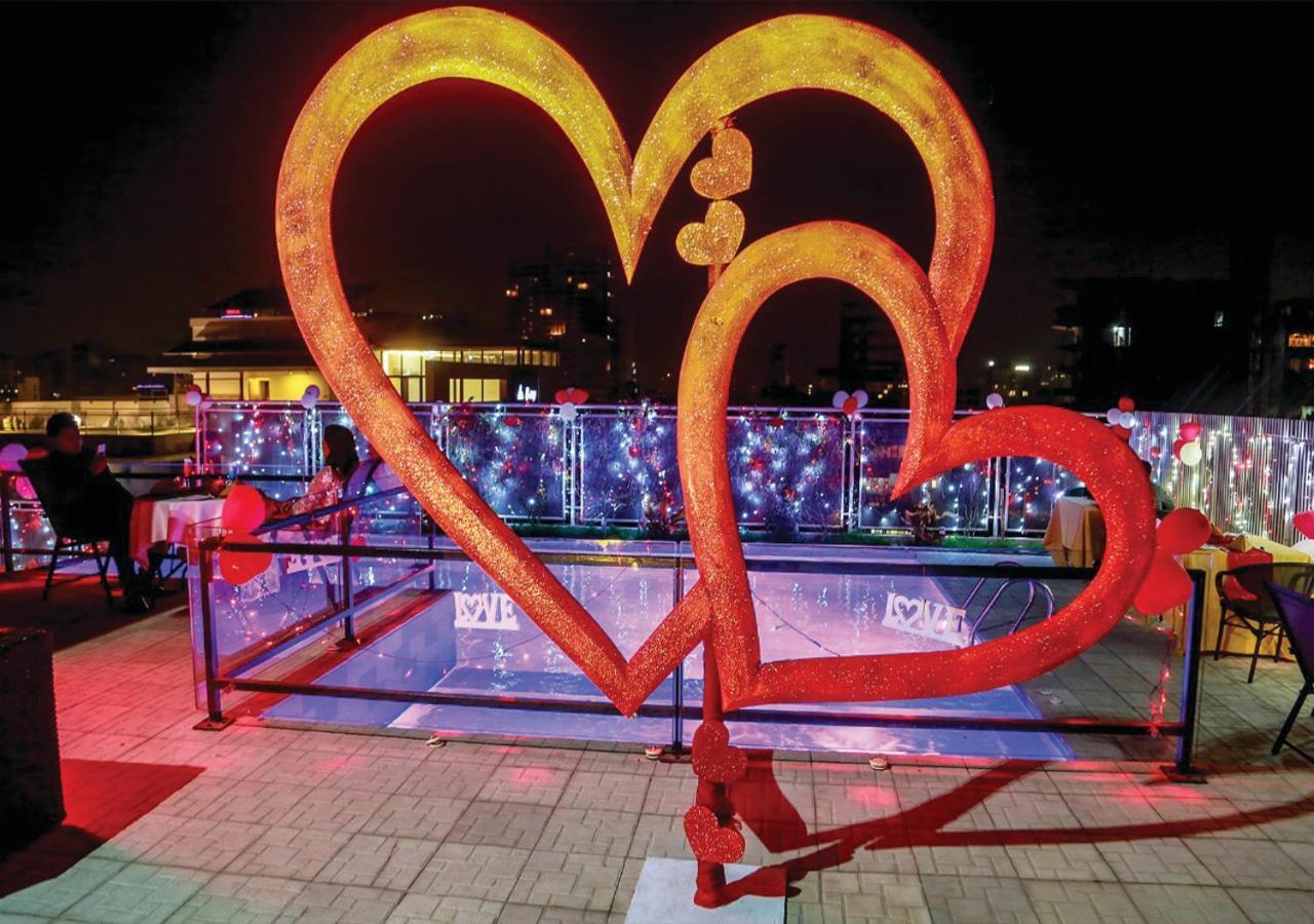 Golden Tulip The Grandmark Dhaka Zewnętrze zdjęcie