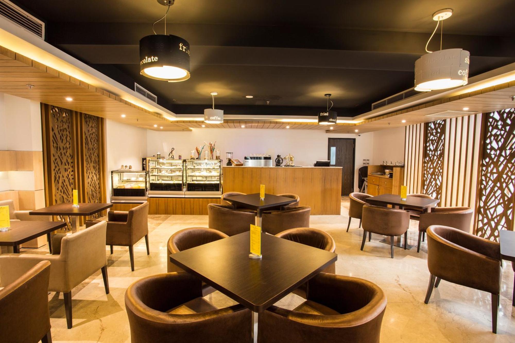 Golden Tulip The Grandmark Dhaka Zewnętrze zdjęcie